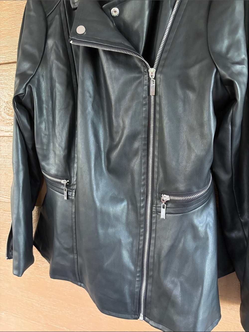 Eloquii Classic Black Leather Asymmetrical Moto Jacket -Sz 16 - Picture 4 of 10